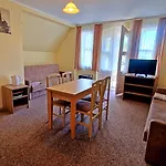 Hel Villa *
